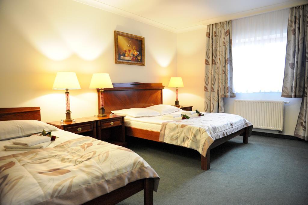 Hotel Czardasz Koziegłowy Cameră foto