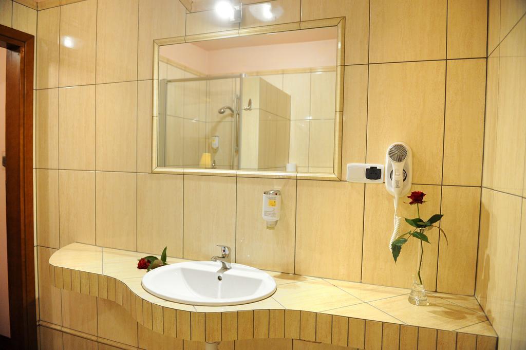 Hotel Czardasz Koziegłowy Cameră foto