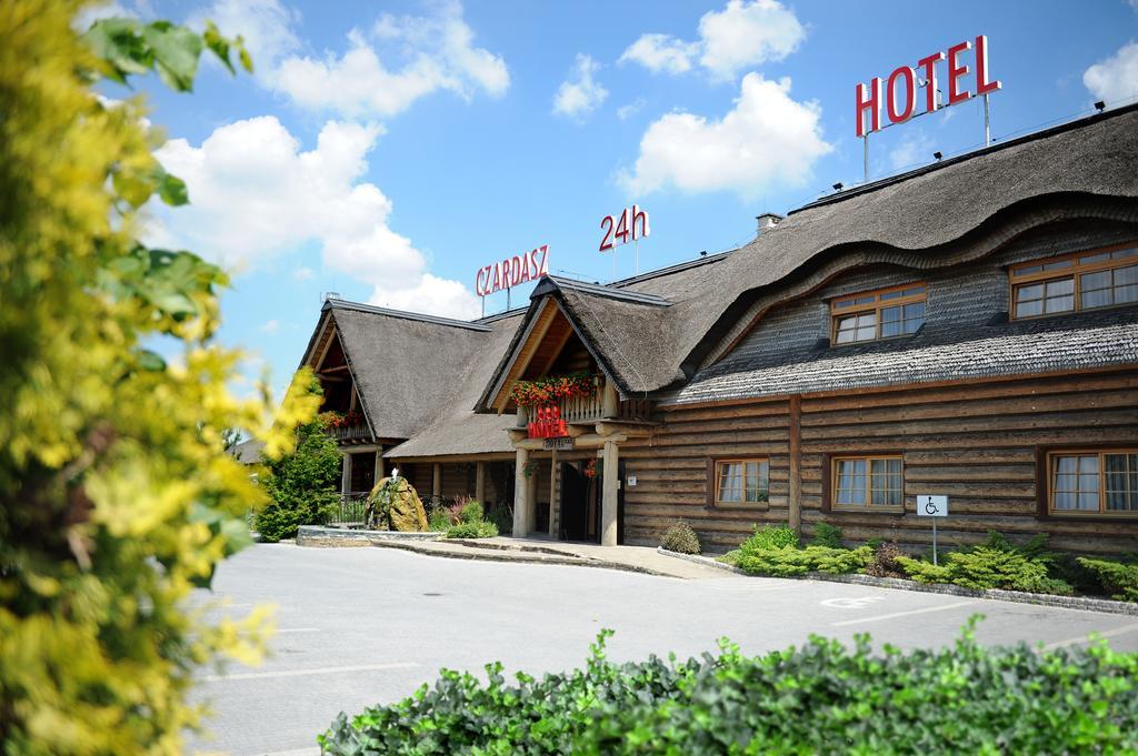 Hotel Czardasz Koziegłowy Exterior foto
