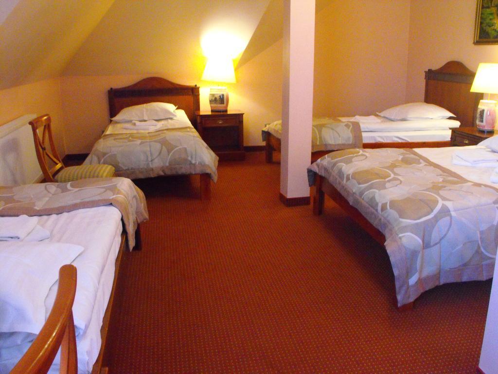 Hotel Czardasz Koziegłowy Cameră foto
